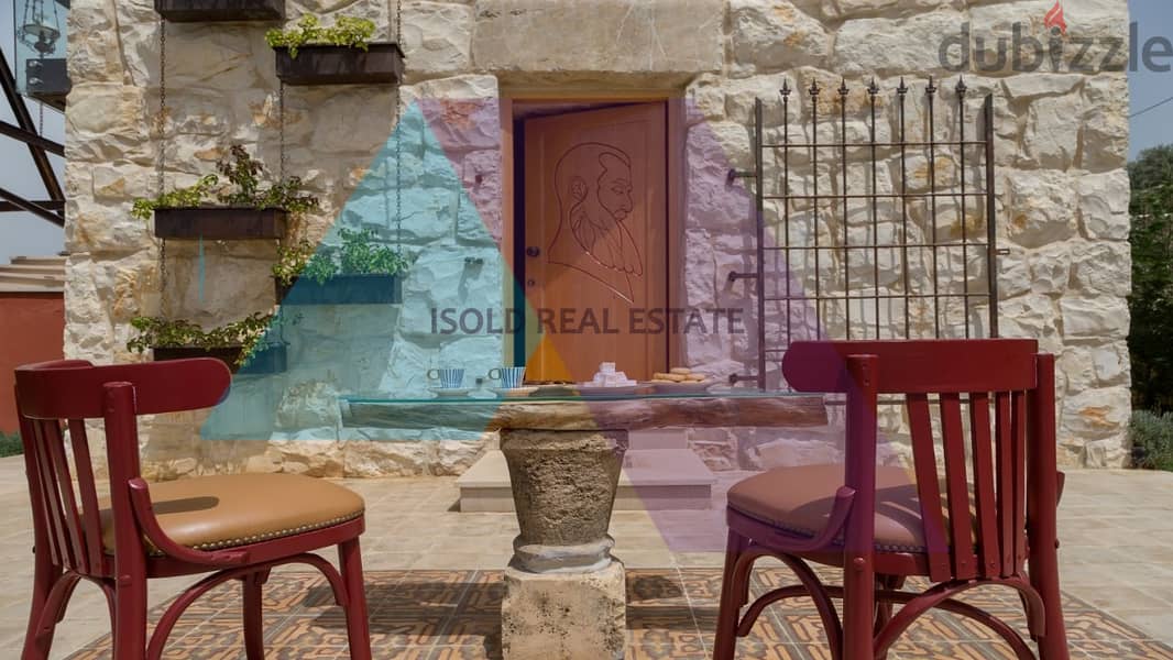 A 220 m2 villa with a pool and garden for sale in Batroun 4