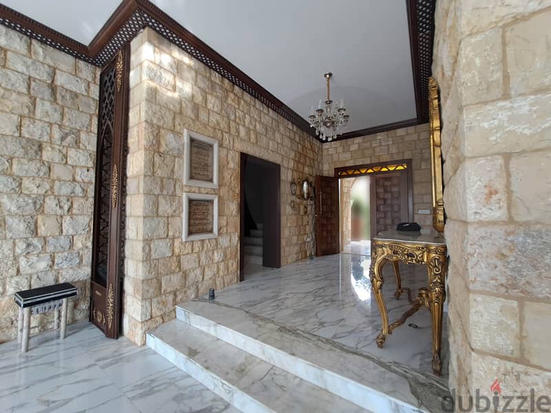 VILLA FOR SALE Located in Meshref area/المشرف REF#YA94998 4