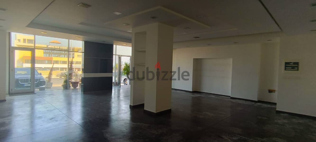 L15769-Showroom For Rent On The Highway Of Okaybe Jbeil 0