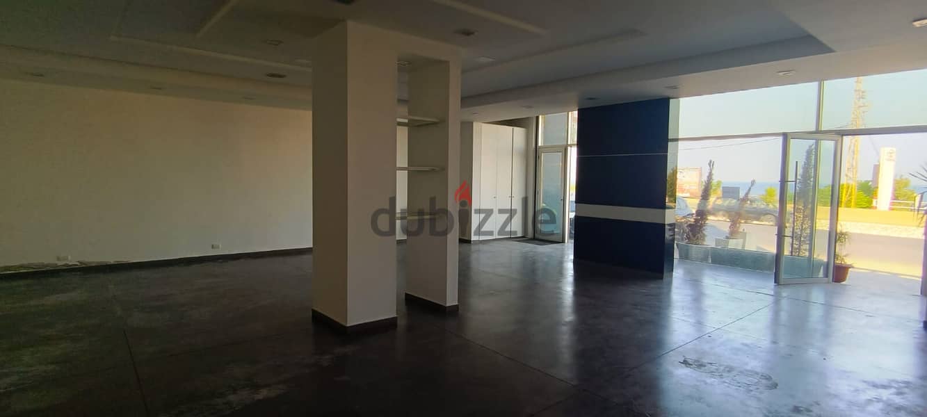 L15769-Showroom For Rent On The Highway Of Okaybe Jbeil 2