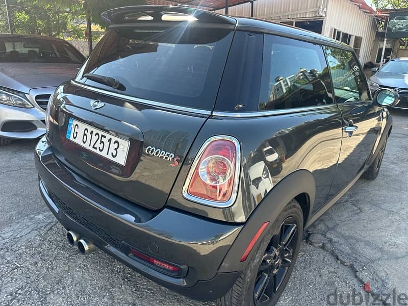 MINI Cooper S 2012 1