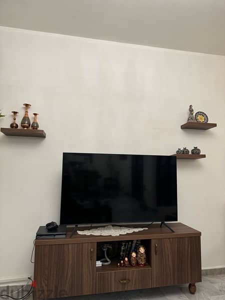 tv unit 1