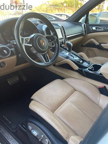 Porsche Cayenne S 2016 Car for Sale 7