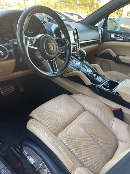 Porsche Cayenne S 2016 Car for Sale 8