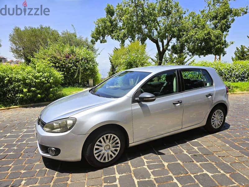 Volkswagen Golf 6 2012 1