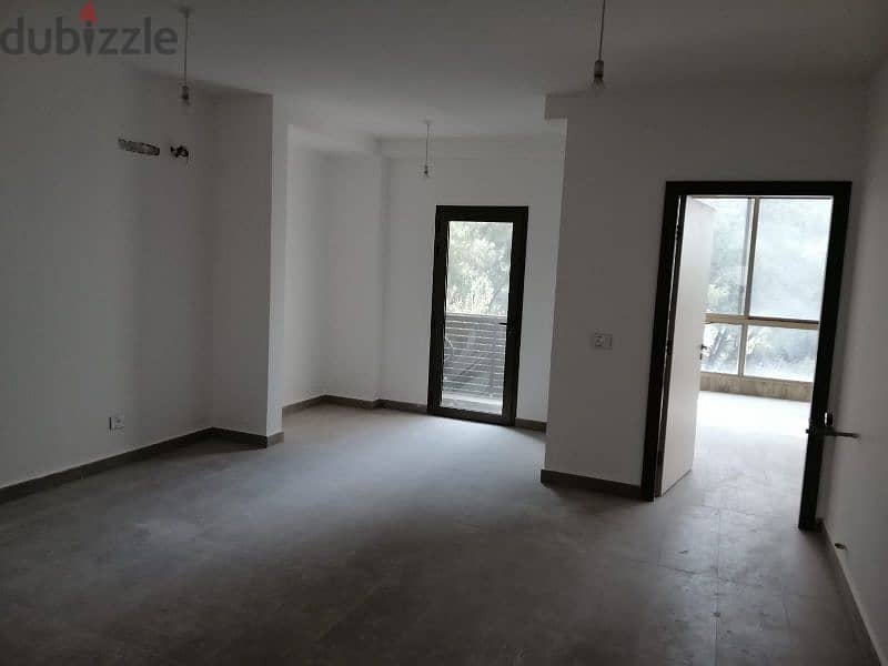 Duplex for sale in mansourieh aylou. دوبلكس للبيع في المنصورية ٢٥٠،٠٠٠ 5