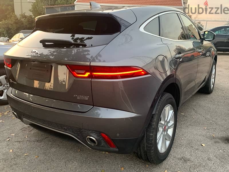 Jaguar E-Pace P250 2018 4