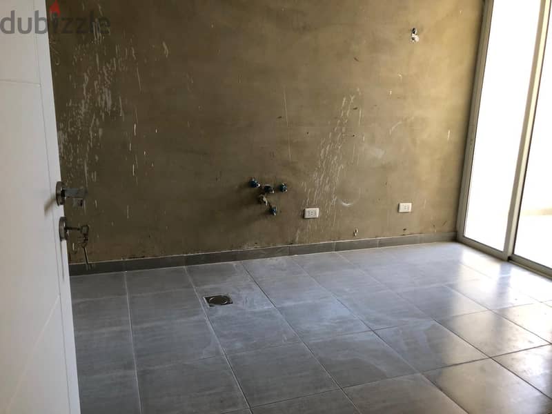 Apartment For Sale In Mazraat Yachouhشقة للبيع في مزرعة يشوع 4