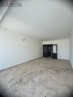 AIN EL MRAISSEH PRIME (200SQ) 3 BEDROOMS , (JNR-308) 0