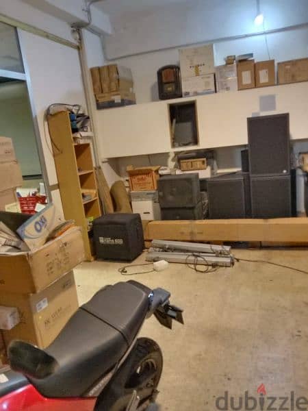 warehouse with shop for sale in achrafieh,مستودع ومحل للبيع  فالأشرفية 4