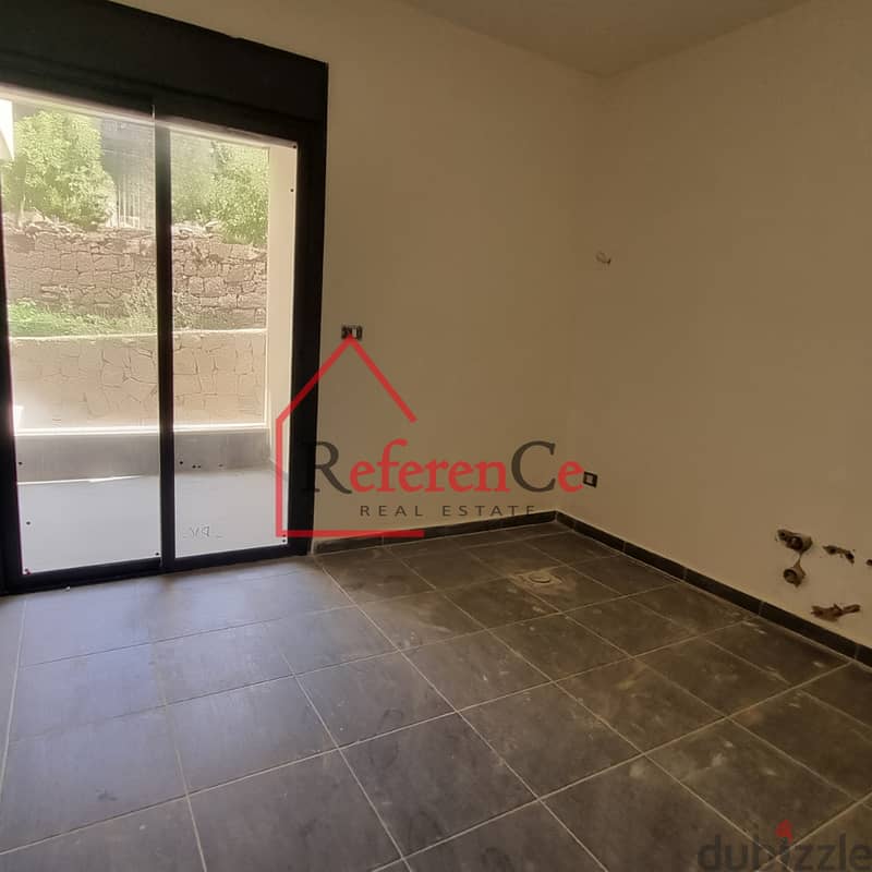 Brand New apartment for sale in Bhersaf. شقة جديدة للبيع ب بحرصاف 1