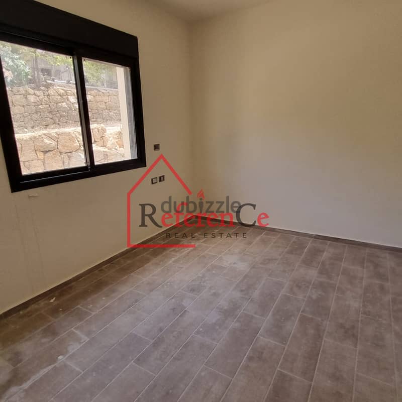 Brand New apartment for sale in Bhersaf. شقة جديدة للبيع ب بحرصاف 2