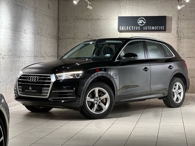 Audi Q5 45 TFSI S-Line 1 Owner Kettaneh Service 3