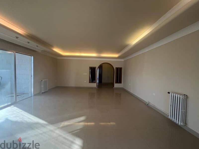 160m² Apartment for Rent in Sehaileh 2