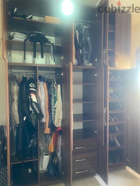 Closet / Clothes & Shoes 1