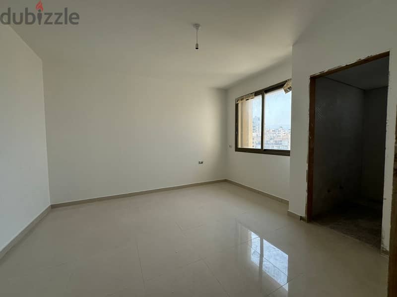 L15800-Spacious Apartment with Great View For Sale In City Rama Dekwen 6