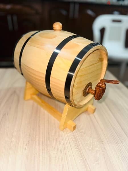 vintage barrels for all kind of drinks. collectable items 2