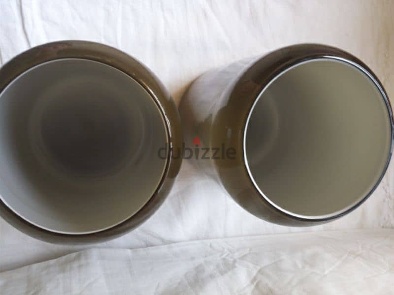 Set of two glass pots - Not Negotiable 1