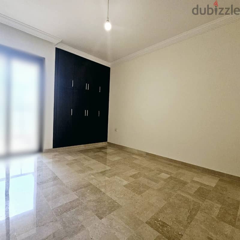 RA24-3535 Spacious Apartment 190m² for Rent in Ain Mraisseh 5