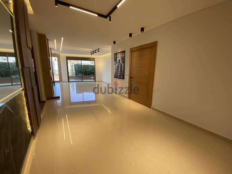 Apartment 190m² with garden 100m² for sale in Ain Aar 13