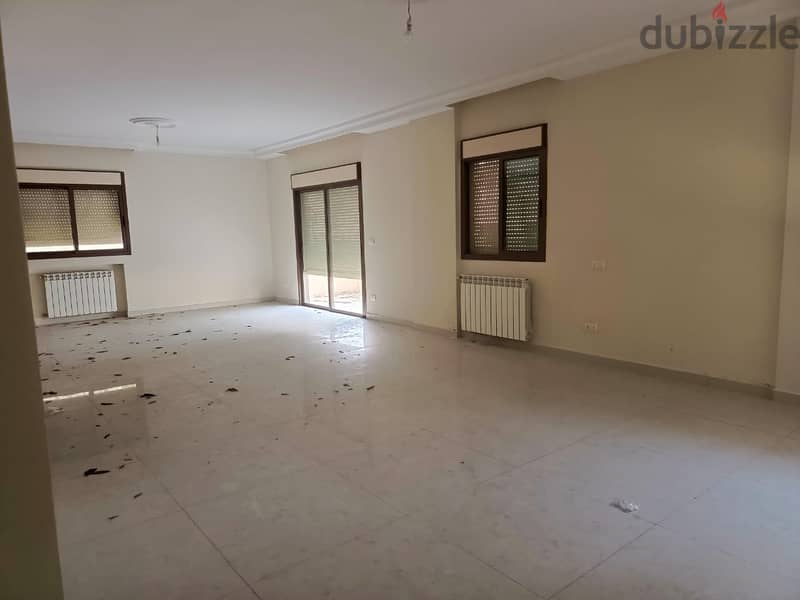 Apartment For Sale In Mazraat Yachouh شقة للبيع في مزرعة يشوع 2