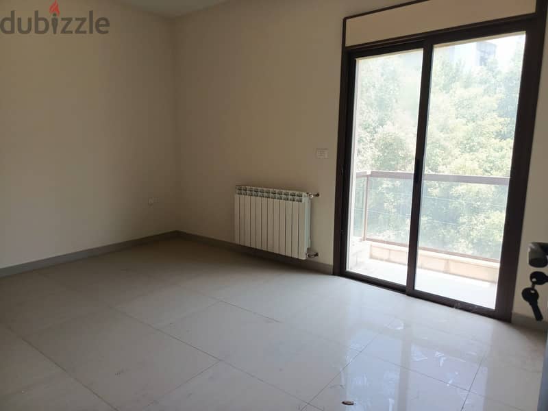 Duplex For sale In Mazraat Yachouhدوبلكس للبيع في مزرعة يشوع 7