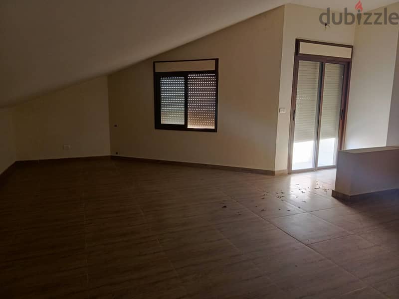 Duplex For sale In Mazraat Yachouhدوبلكس للبيع في مزرعة يشوع 9