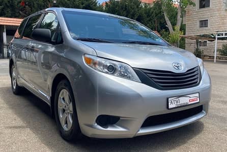 Toyota Sienna 2016