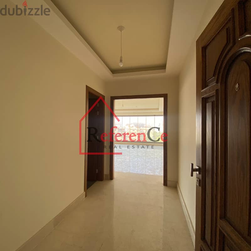 Brand new apartment for sale in Hazmieh. شقة جديدة للبيع في الحازمية. 3