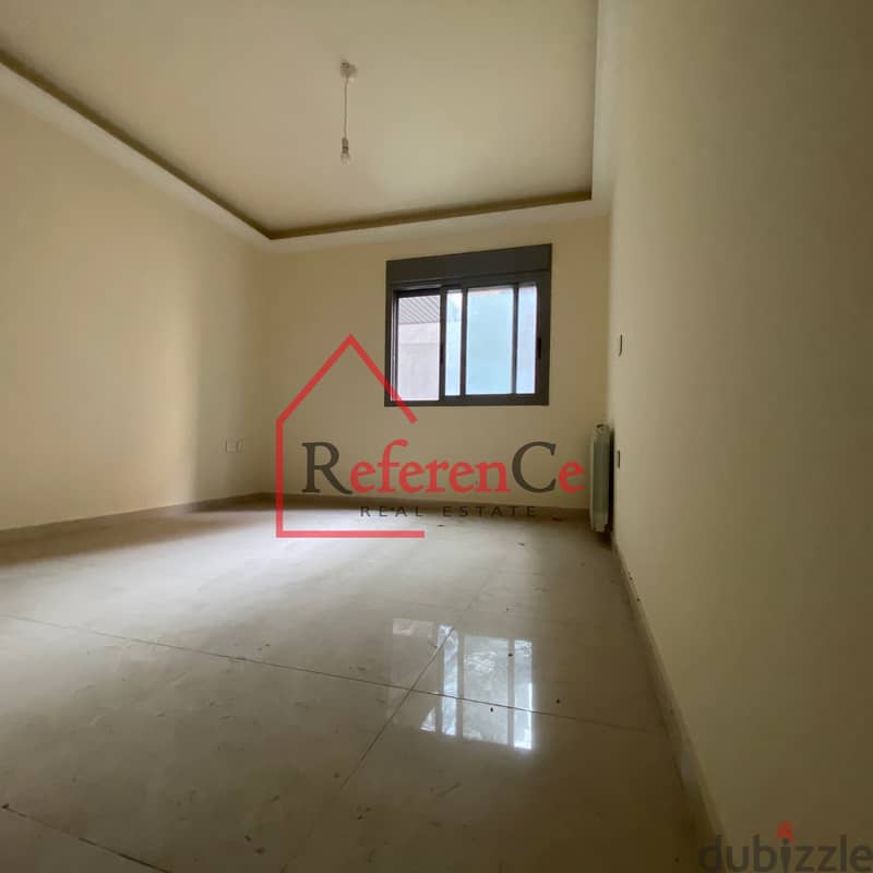 Brand new apartment for sale in Hazmieh. شقة جديدة للبيع في الحازمية. 9