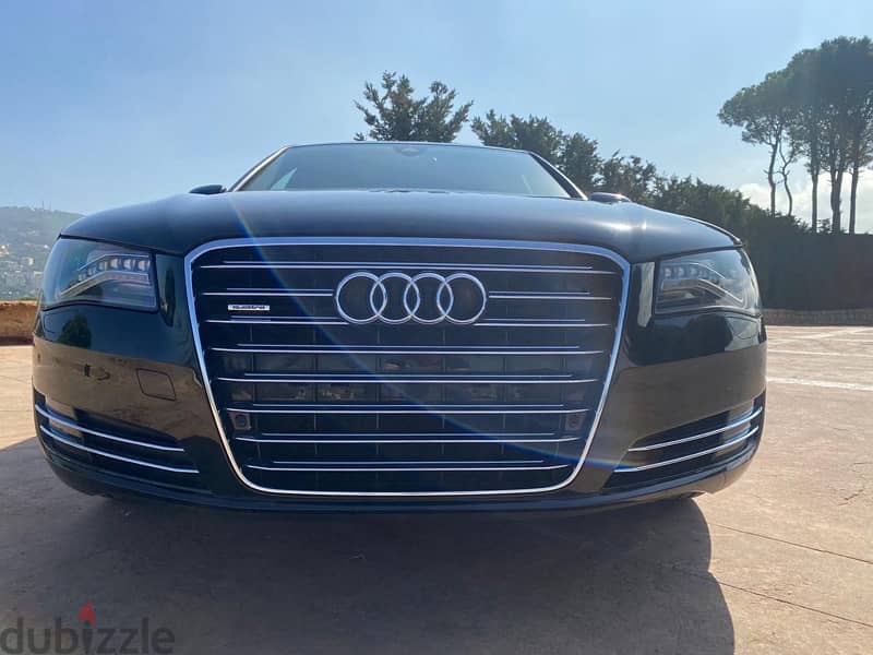 Audi A8 Long 2012 premium 0