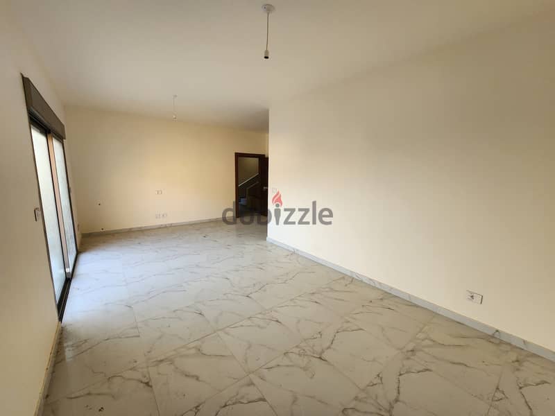 RWB106EA - Brand New Duplex Apartment For Sale In Safra 7