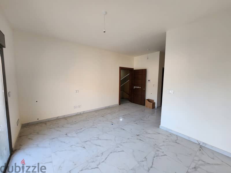 RWB106EA - Brand New Duplex Apartment For Sale In Safra 8