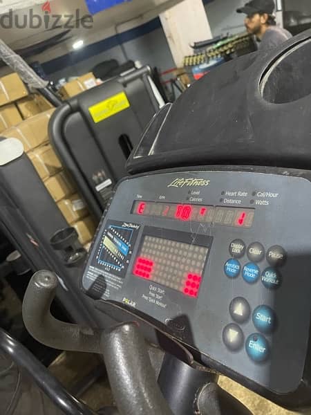 elliptical life fitness used heavy duty 3