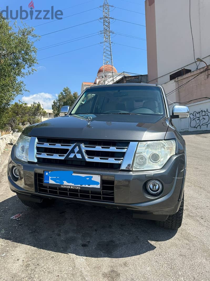 Mitsubishi Pajero 2014  3.8L 2