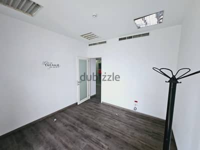 AH22-1071 Entire Floor for rent in Saifi Prime (Main road) 400m2