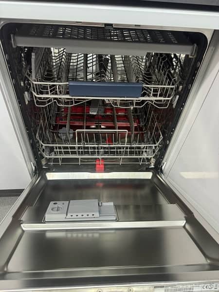 Samsung DW60M9550FS 14 Place Freestanding WaterWall Dishwasher 0