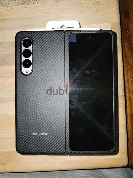 Samsung galaxy Fold 3 + Aramid carbon cover 4