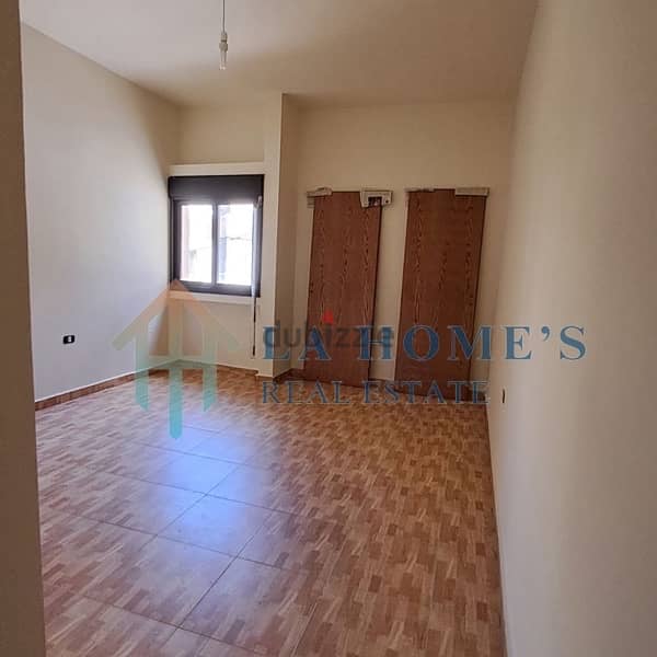 apartment for sale in biakoutشقة للبيع في بياقوت 4