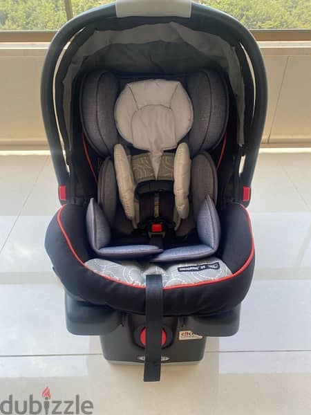 Graco baby car seat 0-12 months 2