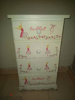 chest 4 drawers 0