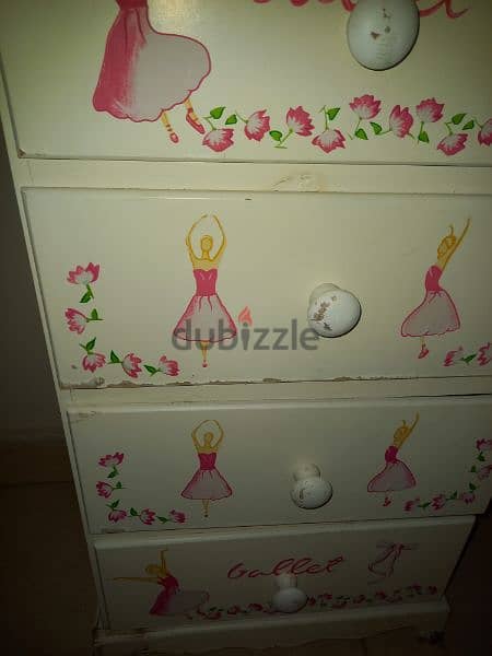 chest 4 drawers 1