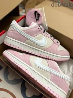 Authentic Nike Dunk Low LX Pink 76969037