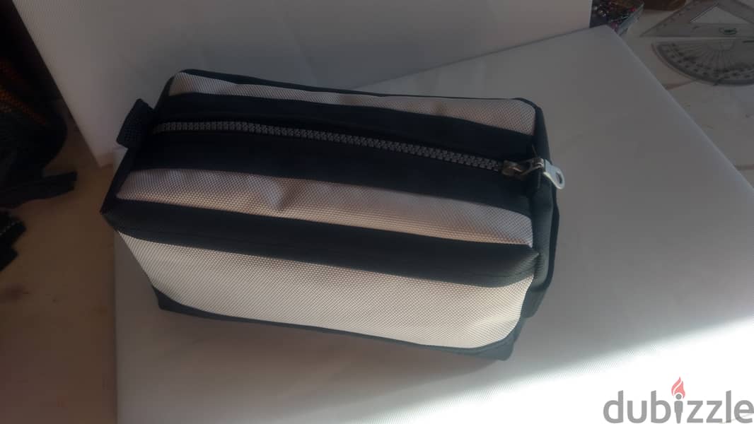 Black - Gray Hand Bag. 5