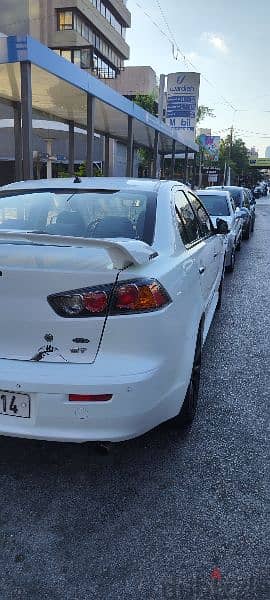 Mitsubishi Lancer 2011 GT / 100K Km / 2.5L VVT V4 7