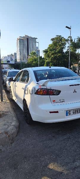 Mitsubishi Lancer 2011 GT / 100K Km / 2.5L VVT V4 8