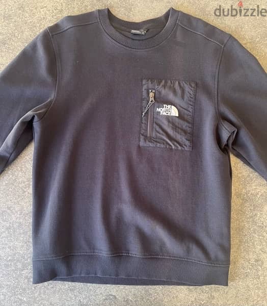 North face sweater 1