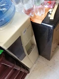 براد مياه ساخن وبارد جديد بعدو مش مستعمل مع براد من تحت water cooler 0