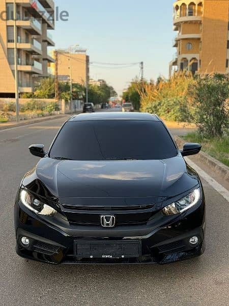 Honda Civic 2019 1