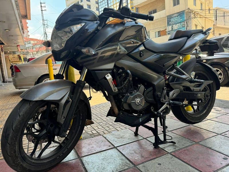 pulsar bajaj 2019 4